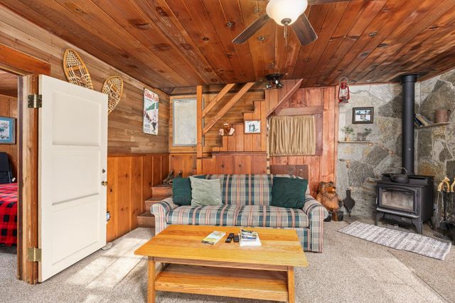 42032 Hemlock Lane, Shaver Lake, CA 93664