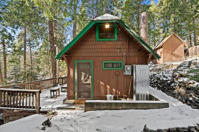 42032 Hemlock Lane, Shaver Lake, CA 93664