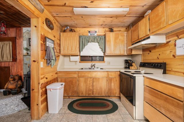 42032 Hemlock Lane, Shaver Lake, CA 93664