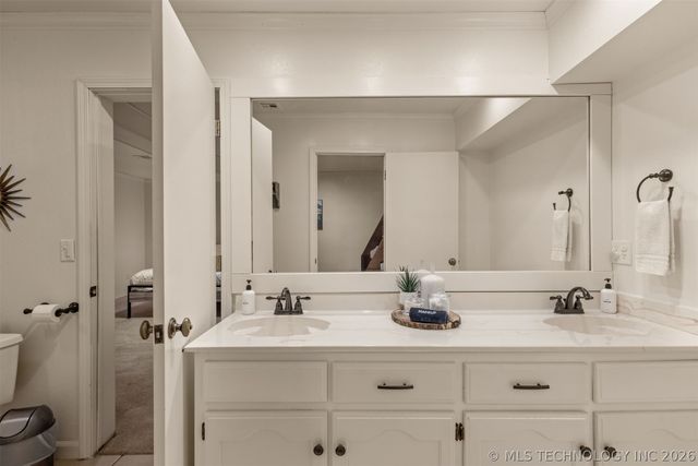 4332 W Roadrunner, Hulbert, OK 74441