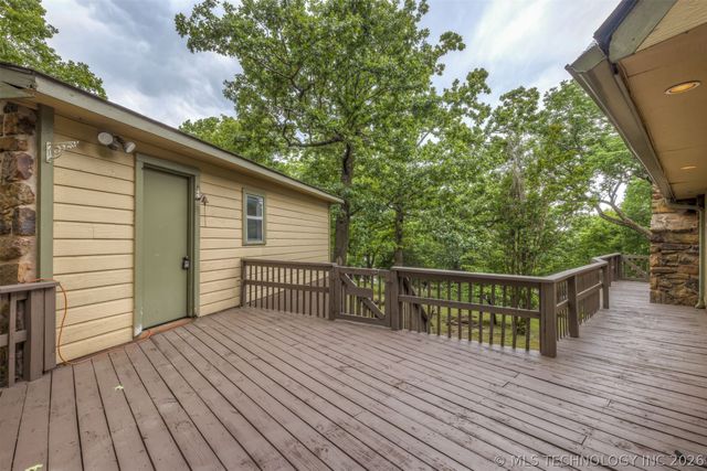 4332 W Roadrunner, Hulbert, OK 74441