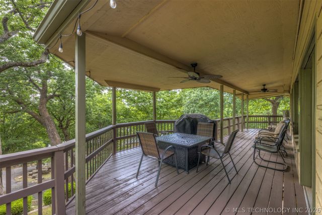 4332 W Roadrunner, Hulbert, OK 74441