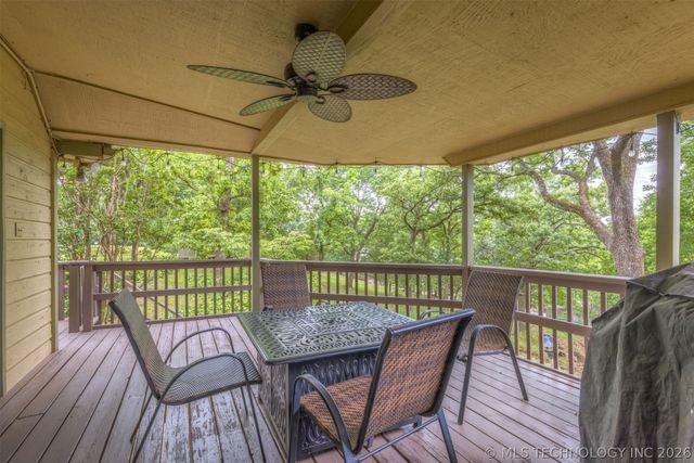 4332 W Roadrunner, Hulbert, OK 74441