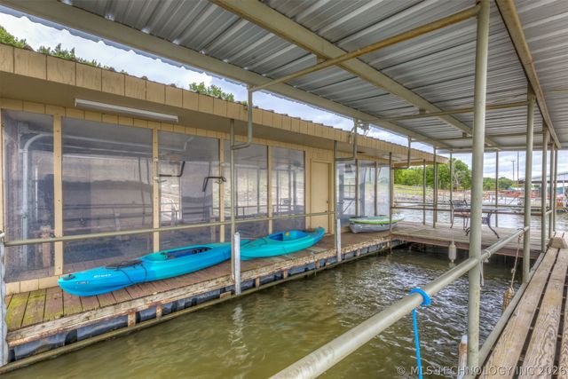 4332 W Roadrunner, Hulbert, OK 74441