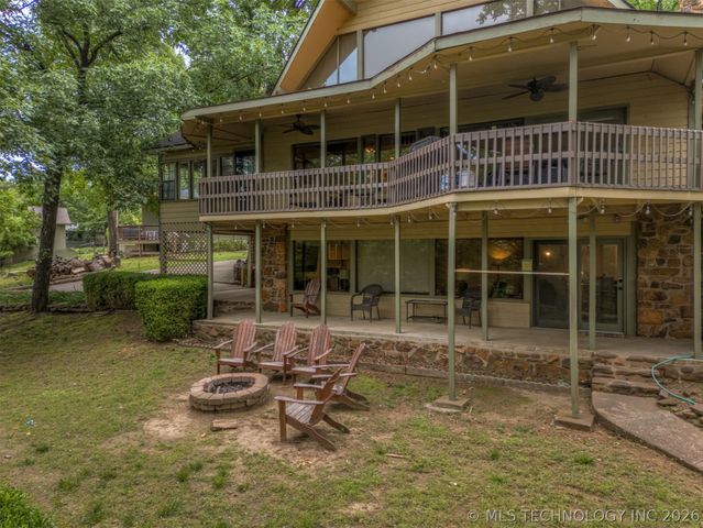 4332 W Roadrunner, Hulbert, OK 74441
