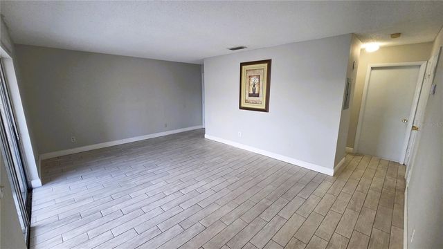 7210 N MANHATTAN AVENUE 1021, Tampa, FL 33614