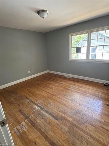 3875 Shamel Street, Winston-salem, NC 27105