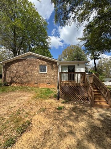 3875 Shamel Street, Winston-salem, NC 27105