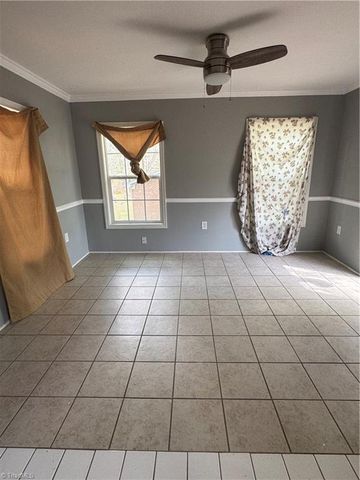 3875 Shamel Street, Winston-salem, NC 27105