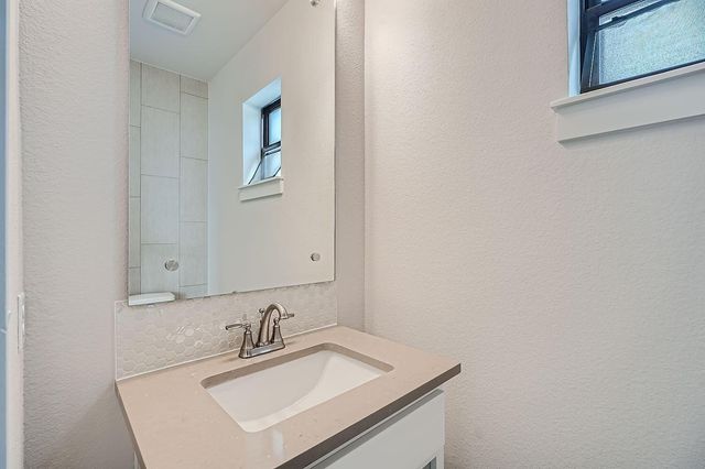 9025 Cattle Baron PATH, Austin, TX 78747
