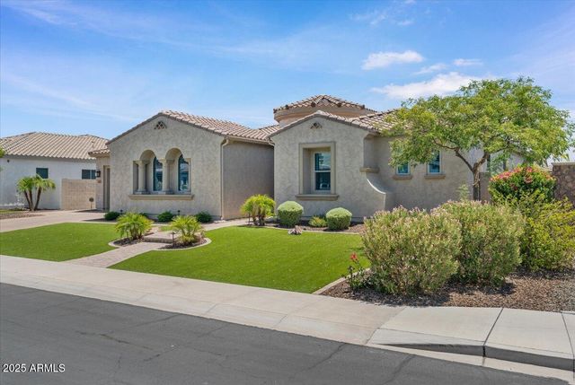 3663 E STRAWBERRY Drive, Gilbert, AZ 85298