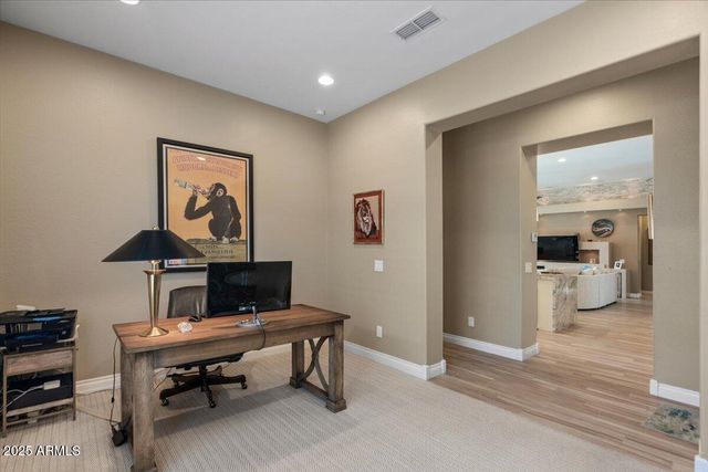 3663 E STRAWBERRY Drive, Gilbert, AZ 85298