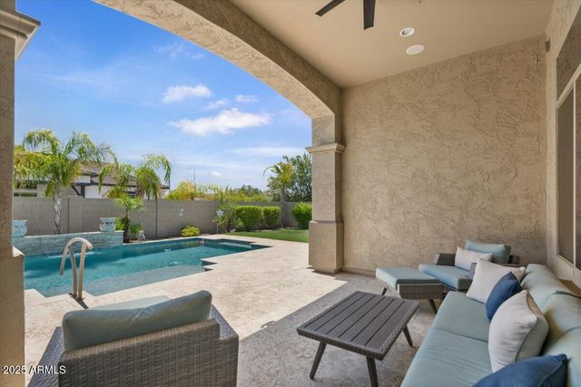 3663 E STRAWBERRY Drive, Gilbert, AZ 85298