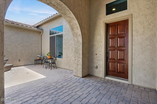 3663 E STRAWBERRY Drive, Gilbert, AZ 85298