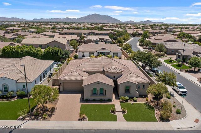 3663 E STRAWBERRY Drive, Gilbert, AZ 85298