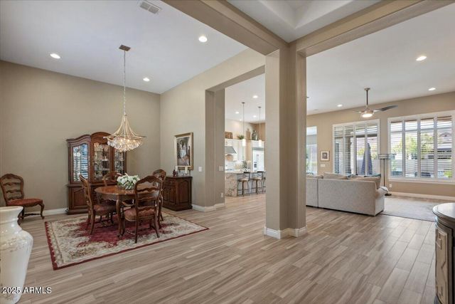 3663 E STRAWBERRY Drive, Gilbert, AZ 85298