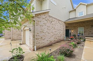 5905 High Pointe Court, Brighton Township, MI 48116