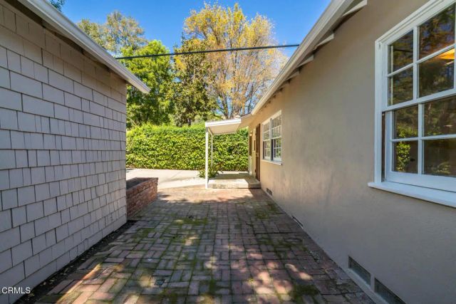 1445 Ontario Avenue, Pasadena, CA 91103