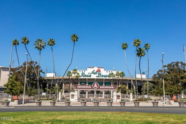 1445 Ontario Avenue, Pasadena, CA 91103