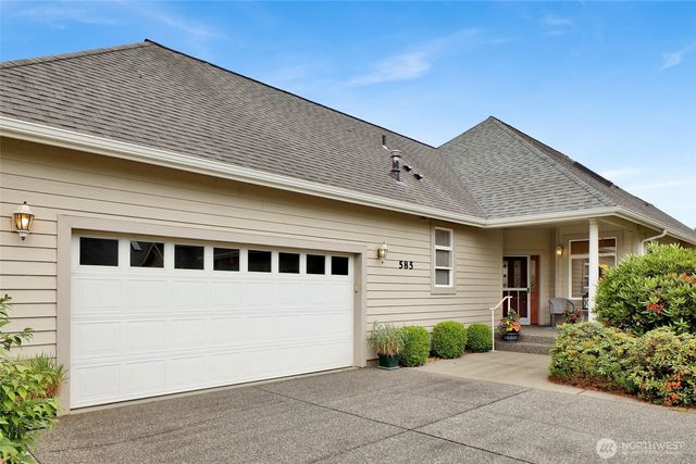 585 E Maberry Drive, Lynden, WA 98264