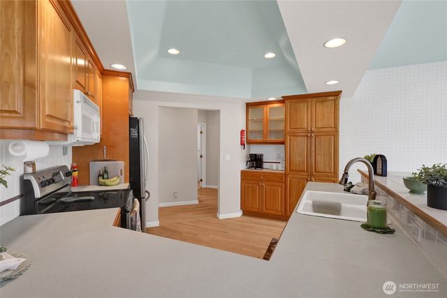 585 E Maberry Drive, Lynden, WA 98264