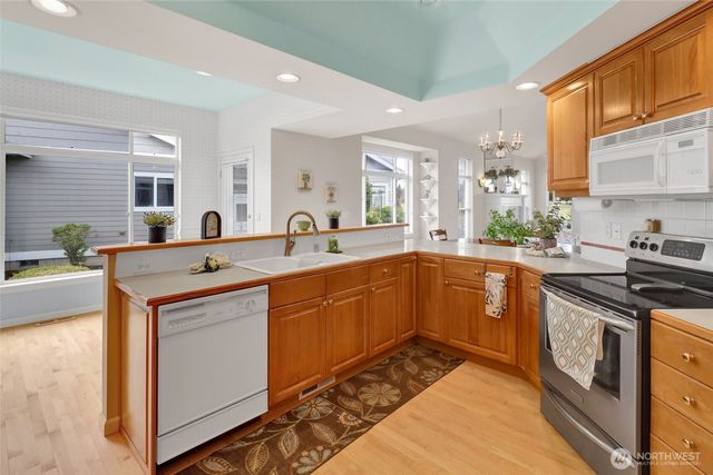 585 E Maberry Drive, Lynden, WA 98264