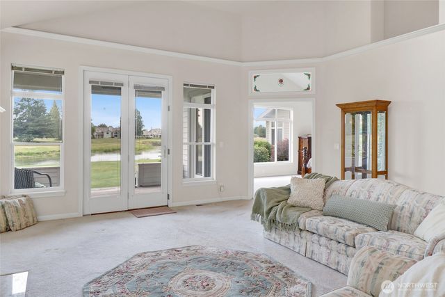 585 E Maberry Drive, Lynden, WA 98264