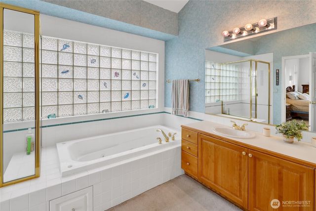 585 E Maberry Drive, Lynden, WA 98264