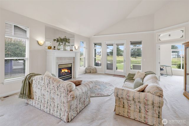 585 E Maberry Drive, Lynden, WA 98264