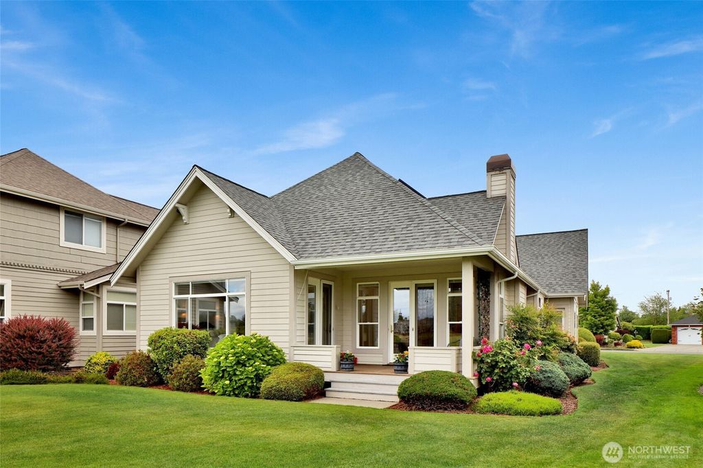 585 E Maberry Drive, Lynden, WA 98264