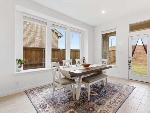 541 Breeds Hill Road, Little Elm, TX 75068