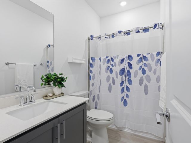 541 Breeds Hill Road, Little Elm, TX 75068