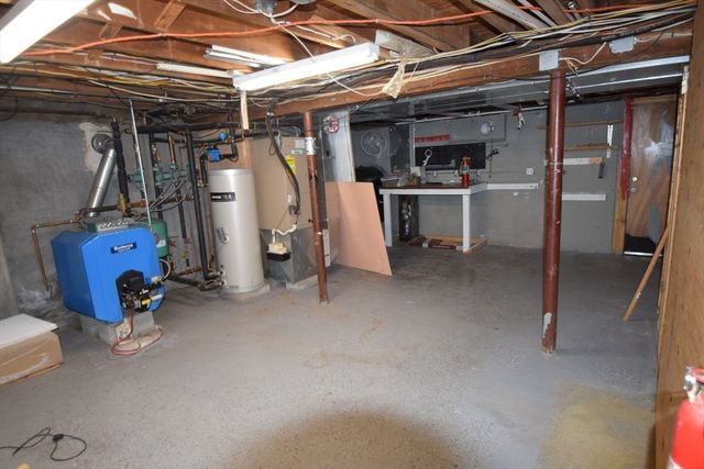 71 Rockefeller St, Randolph, MA 02368