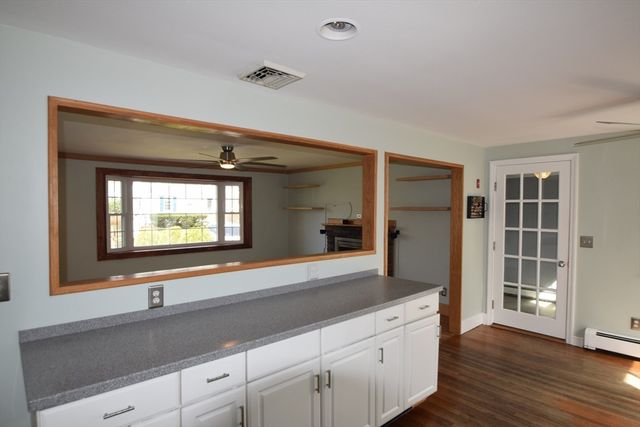 71 Rockefeller St, Randolph, MA 02368