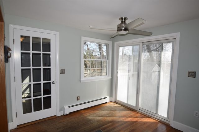 71 Rockefeller St, Randolph, MA 02368