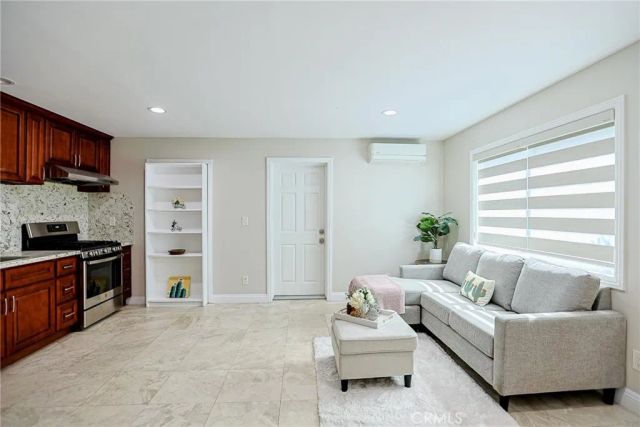 8563 Amazon River, Fountain Valley, CA 92708