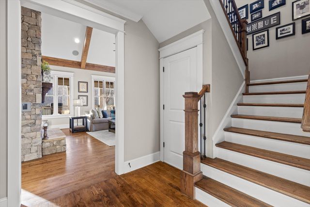 5426 Summerfield Lane, Signal Mountain, TN 37377