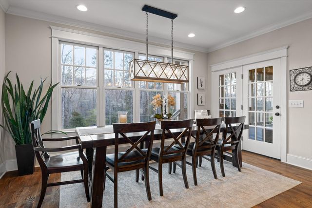 5426 Summerfield Lane, Signal Mountain, TN 37377