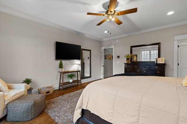 5426 Summerfield Lane, Signal Mountain, TN 37377