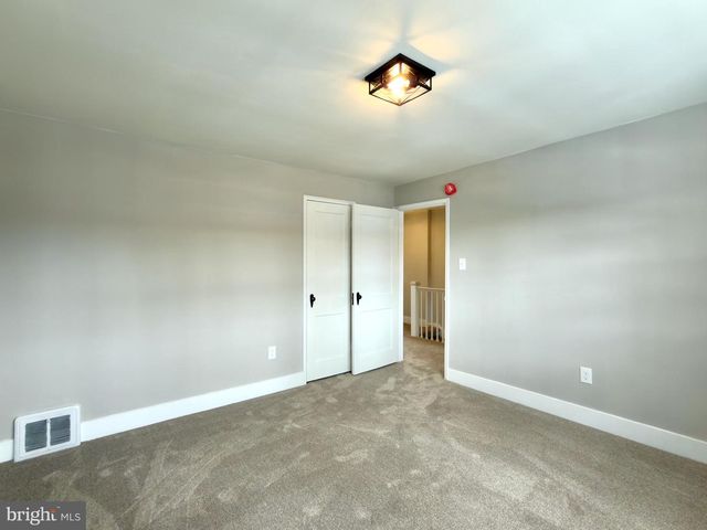 244 SYCAMORE RD, Reading, PA 19611