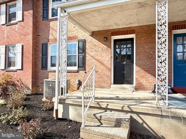 244 SYCAMORE RD, Reading, PA 19611