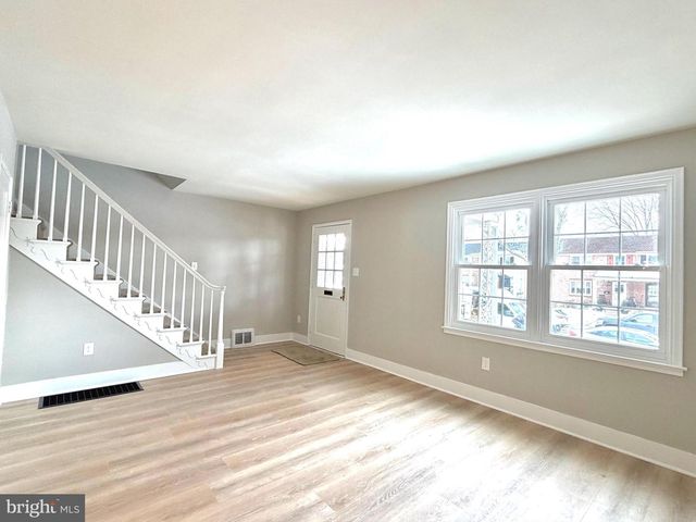 244 SYCAMORE RD, Reading, PA 19611