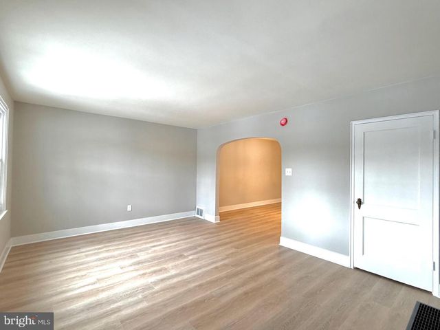 244 SYCAMORE RD, Reading, PA 19611