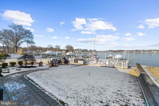 3830 NEW SECTION RD, Baltimore, MD 21220