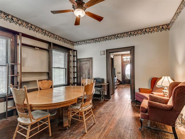 202 S Roberts Avenue, El Reno, OK 73036