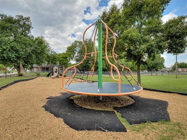 202 S Roberts Avenue, El Reno, OK 73036