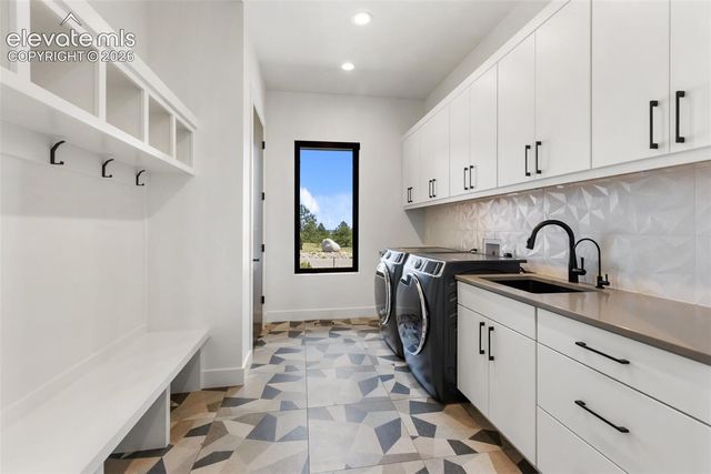 4257 Silver Nell Drive, Colorado Springs, CO 80908