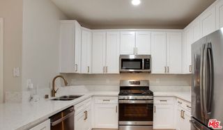 348 S Hauser Boulevard 1-310, Los Angeles, CA 90036