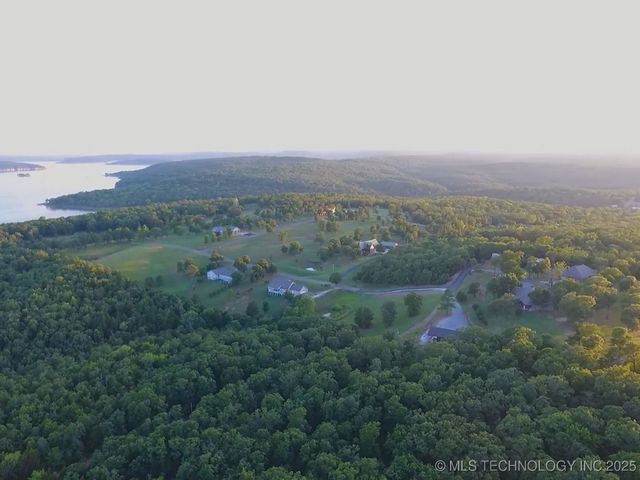 15831 W Dogwood Road, Park Hill, OK 74451