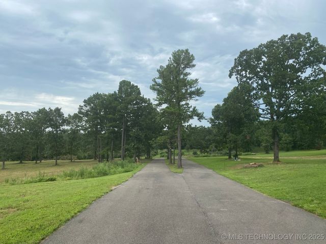 15831 W Dogwood Road, Park Hill, OK 74451